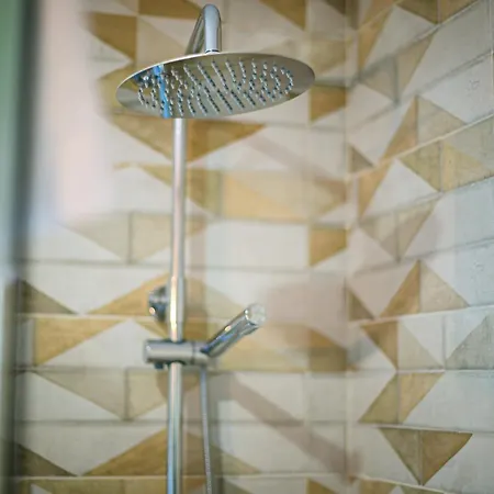 犹太教堂水疗酒店 3* 埃尔瓦